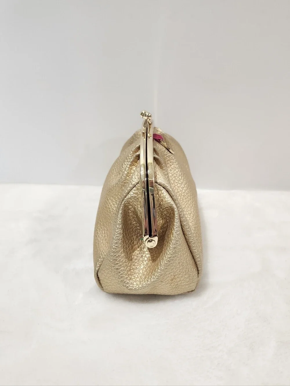 Victoria's Secret VS Gold Kiss Lock Pebbled Faux Leather Cosmetic Bag Pouch